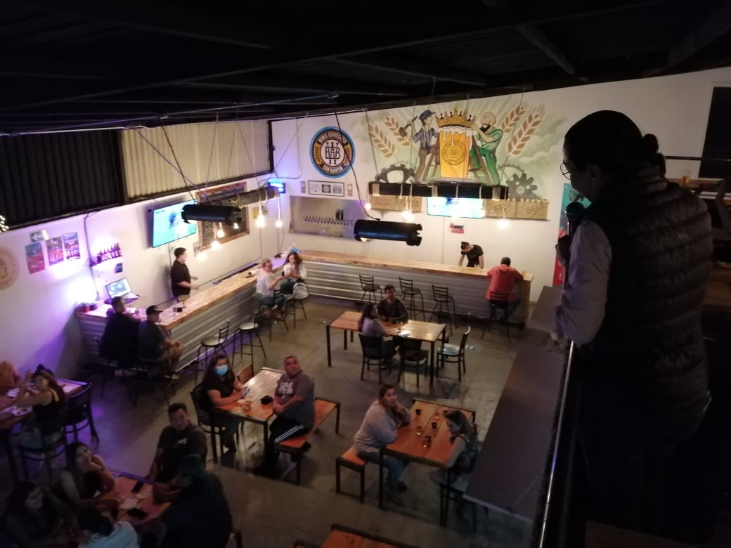 Wiwis Cervecería image 6