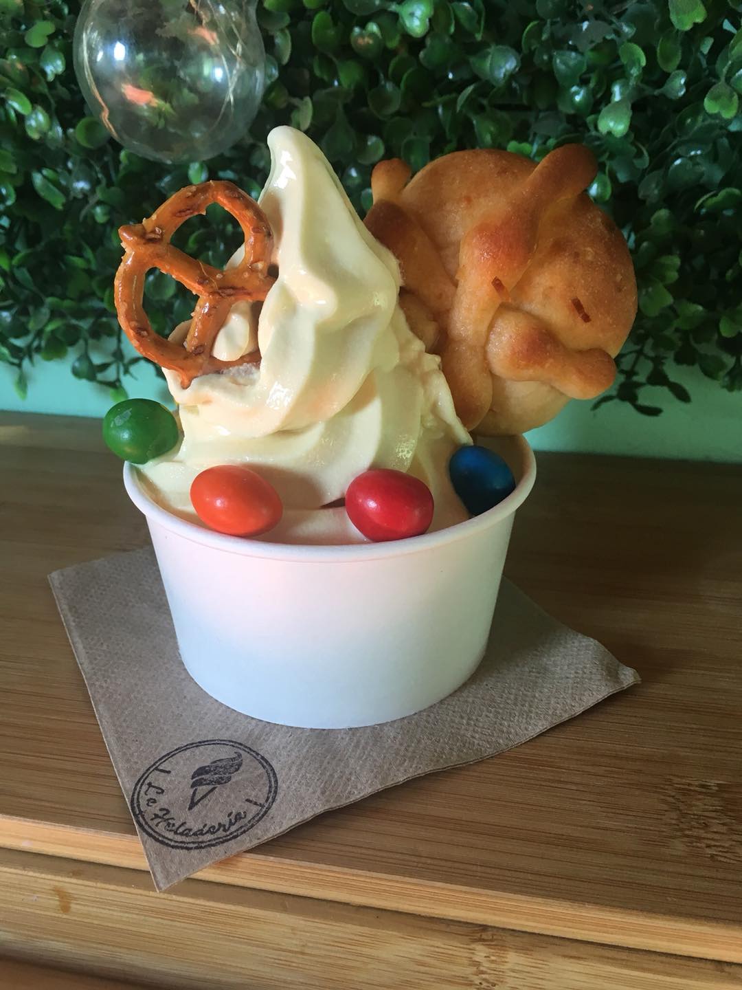 Wiwis Cervecería image 8