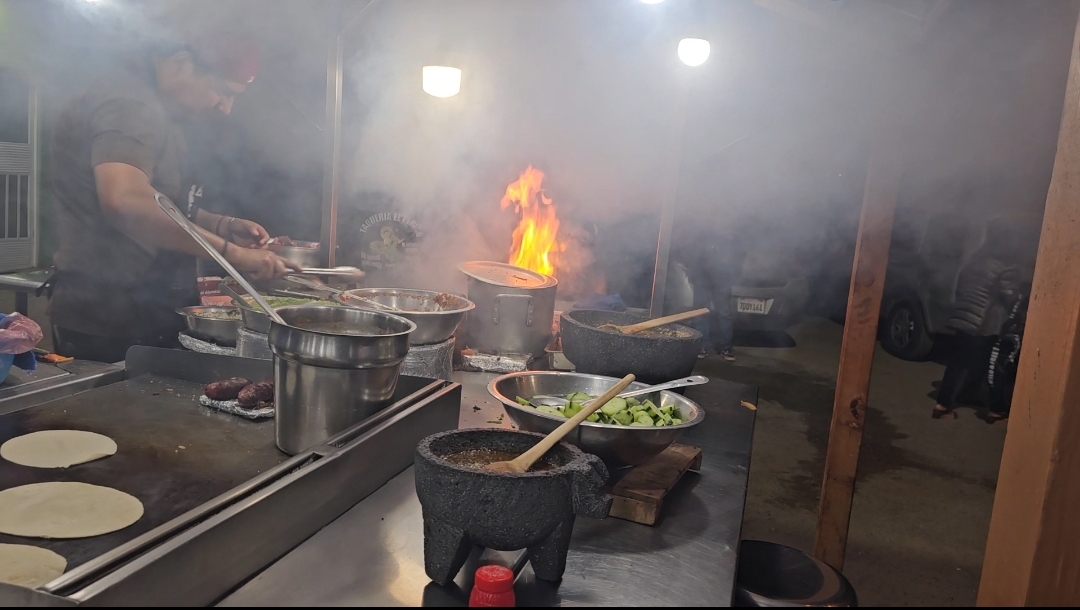 Tacos el Perico image 6