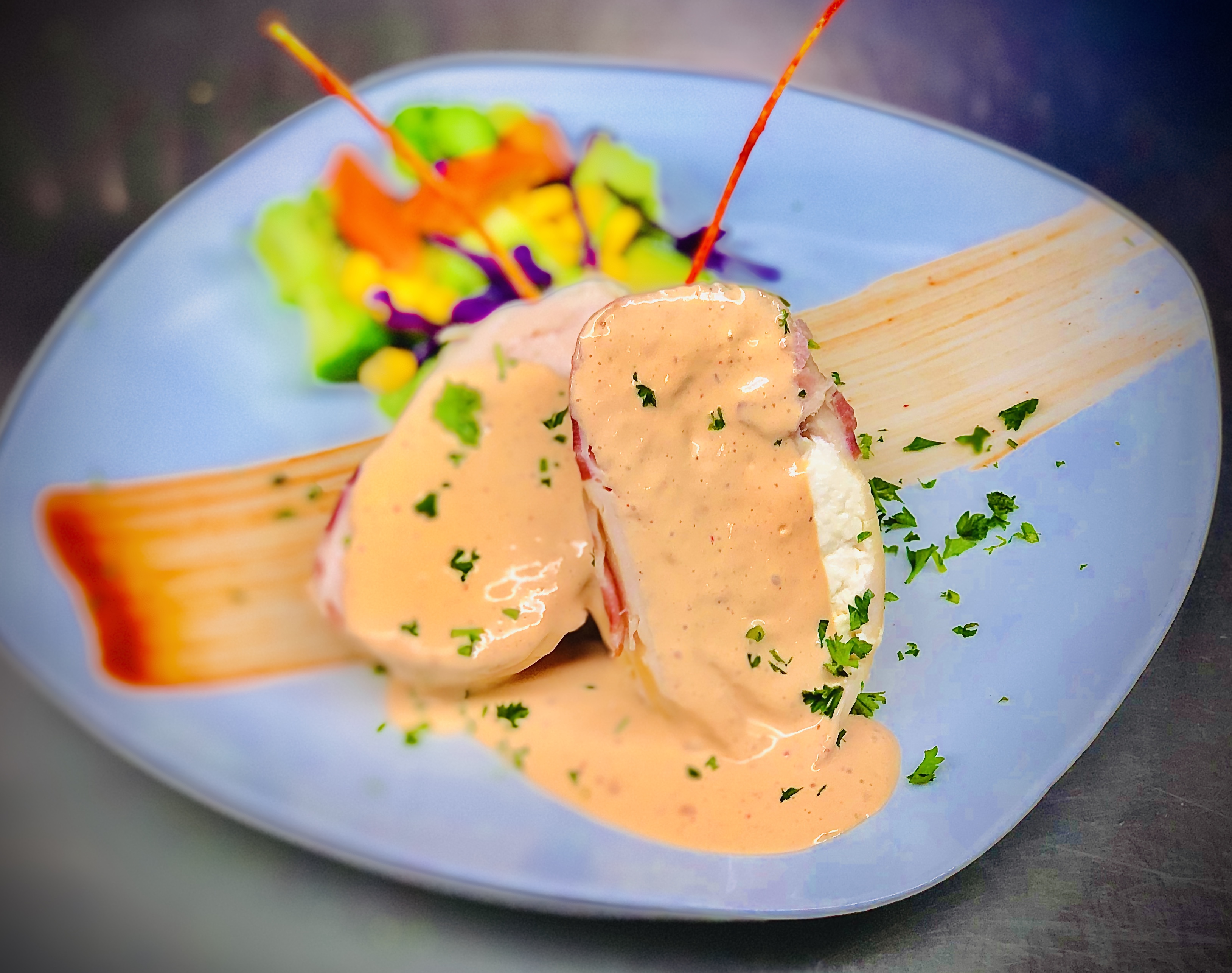 PRADO'S PIZZA & WINGS image 4