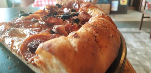 PRADO'S PIZZA & WINGS image 8