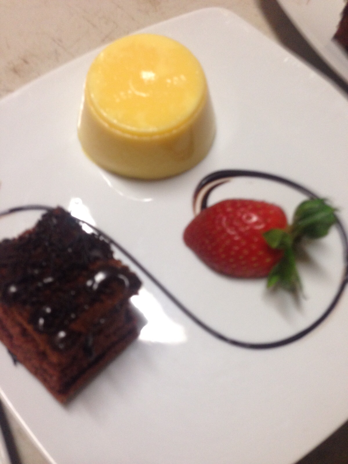 PRADO'S PIZZA & WINGS image 9