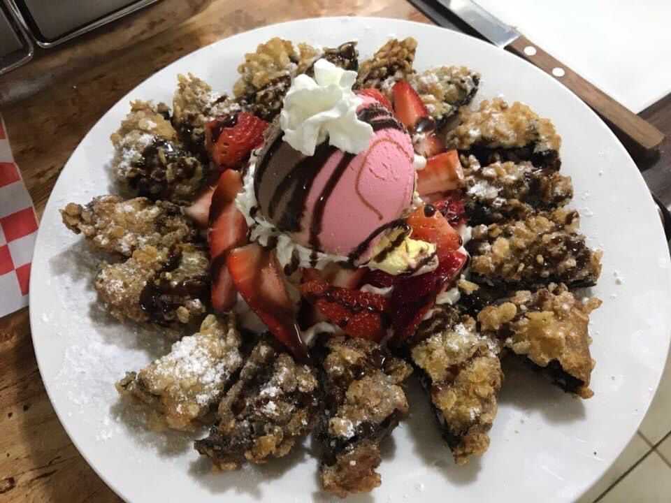 Riveroll Cafe Bistro Restaurante image 4