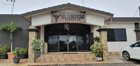 El Lindero image 1