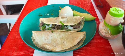 Tacos y Tlayudas Brandon image 2