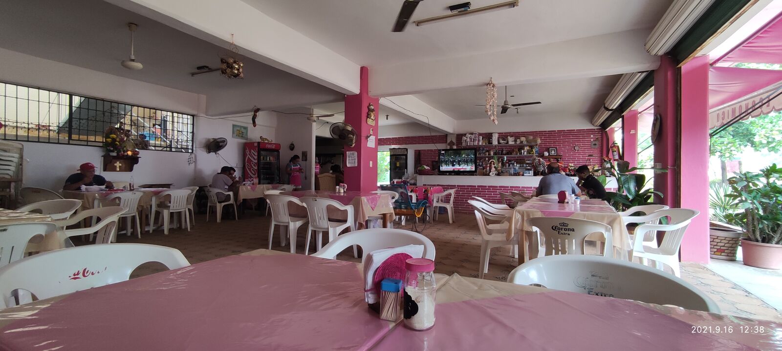 Comedor Loren image 9