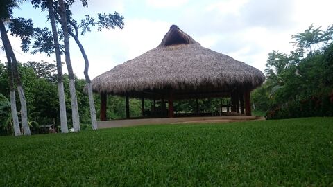 La K-baña image 1