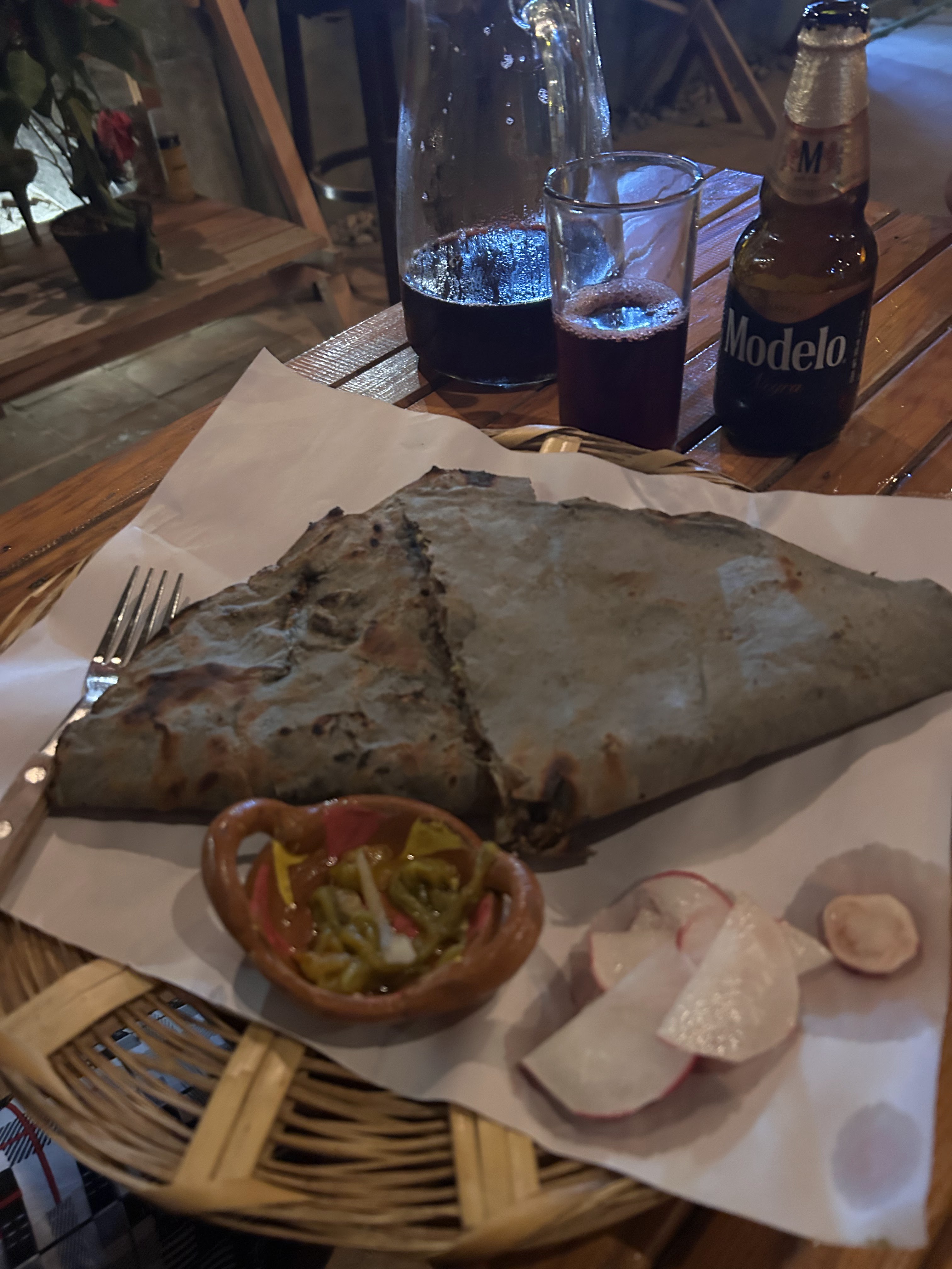 Tutuñi Grill&Beer image 5