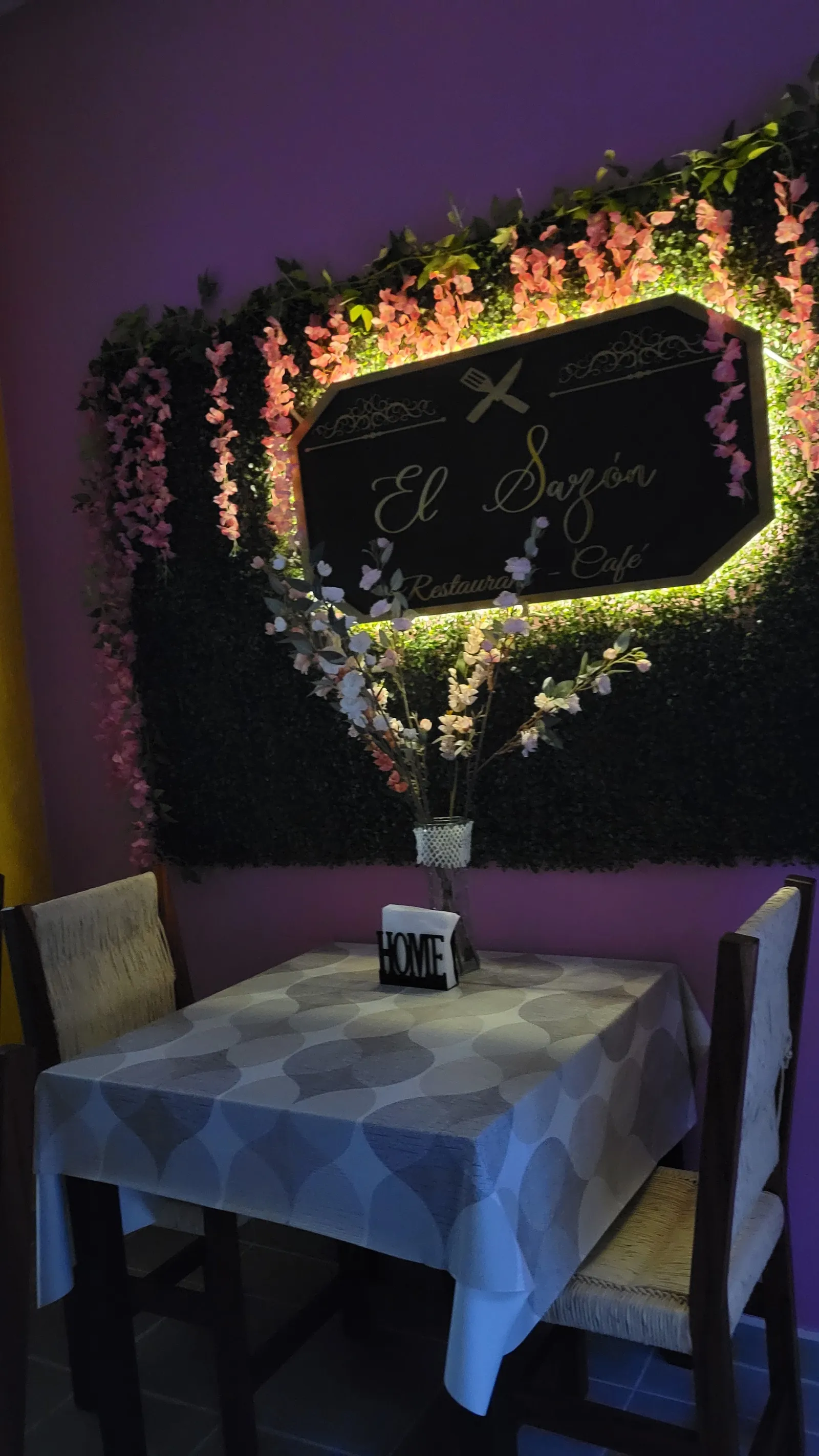Restaurant-Café El Sazon image 2