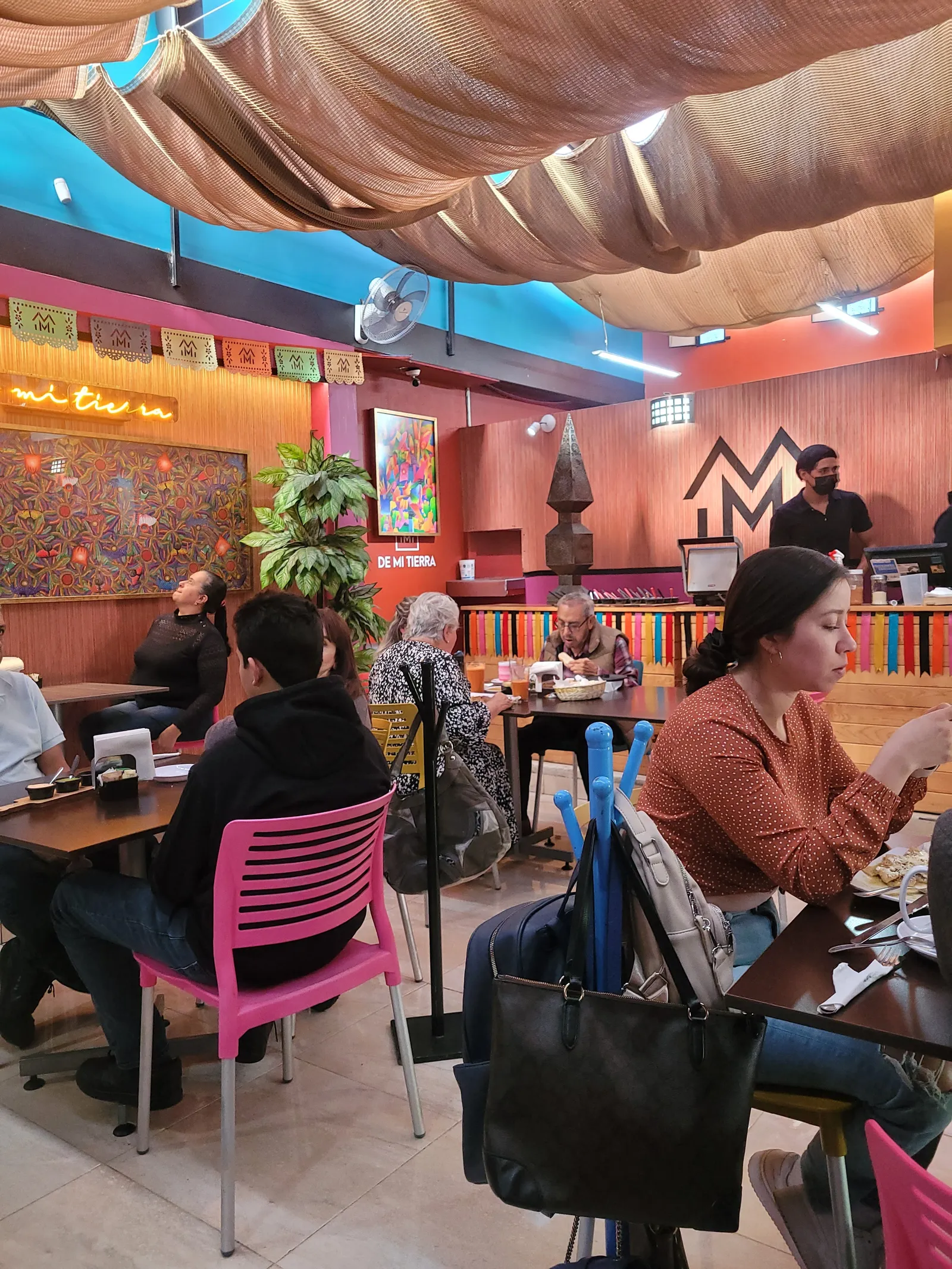 De Mi Tierra Restaurante y Cafetería image 9