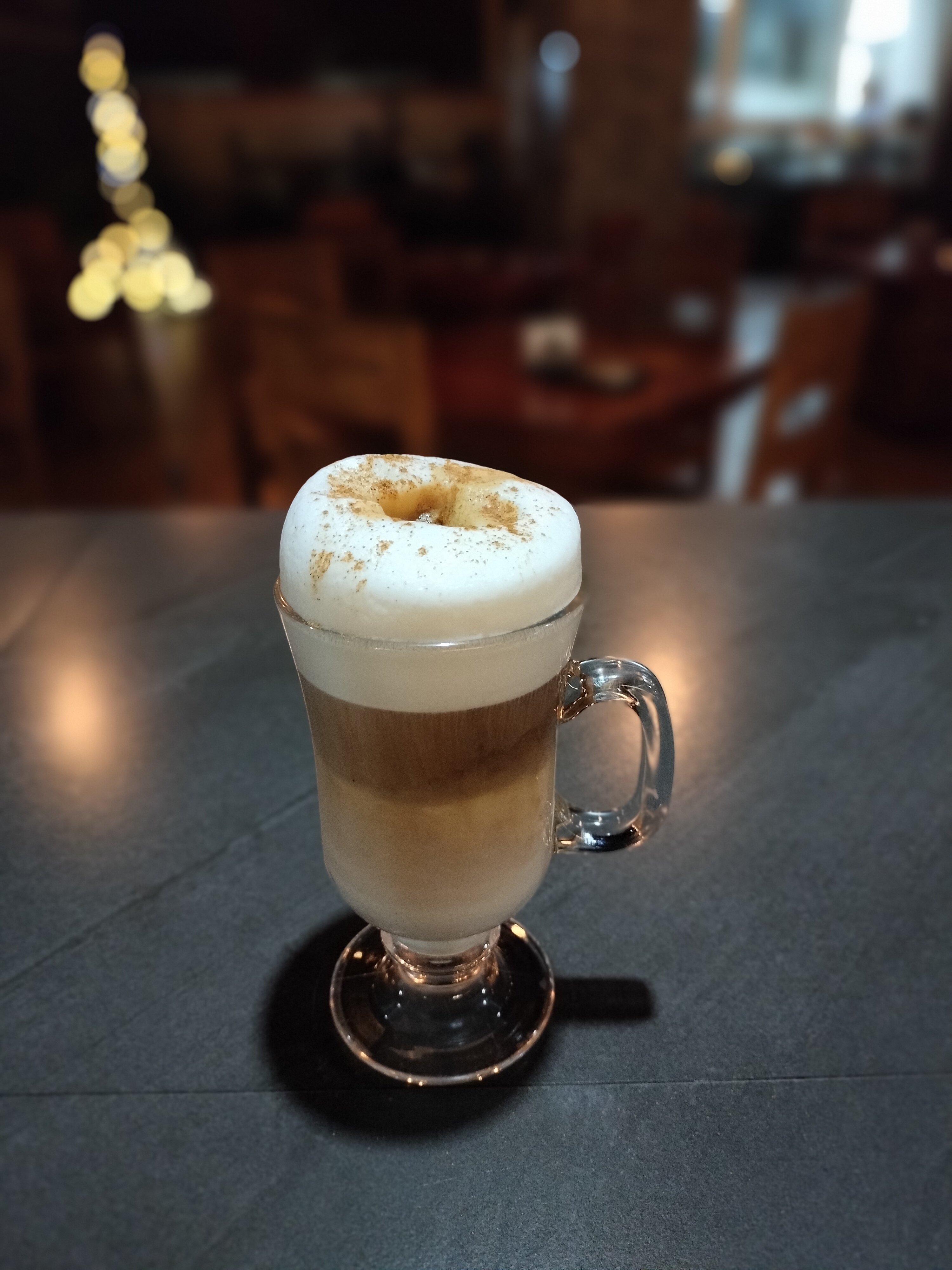 Lg Restaurant Bar image 8