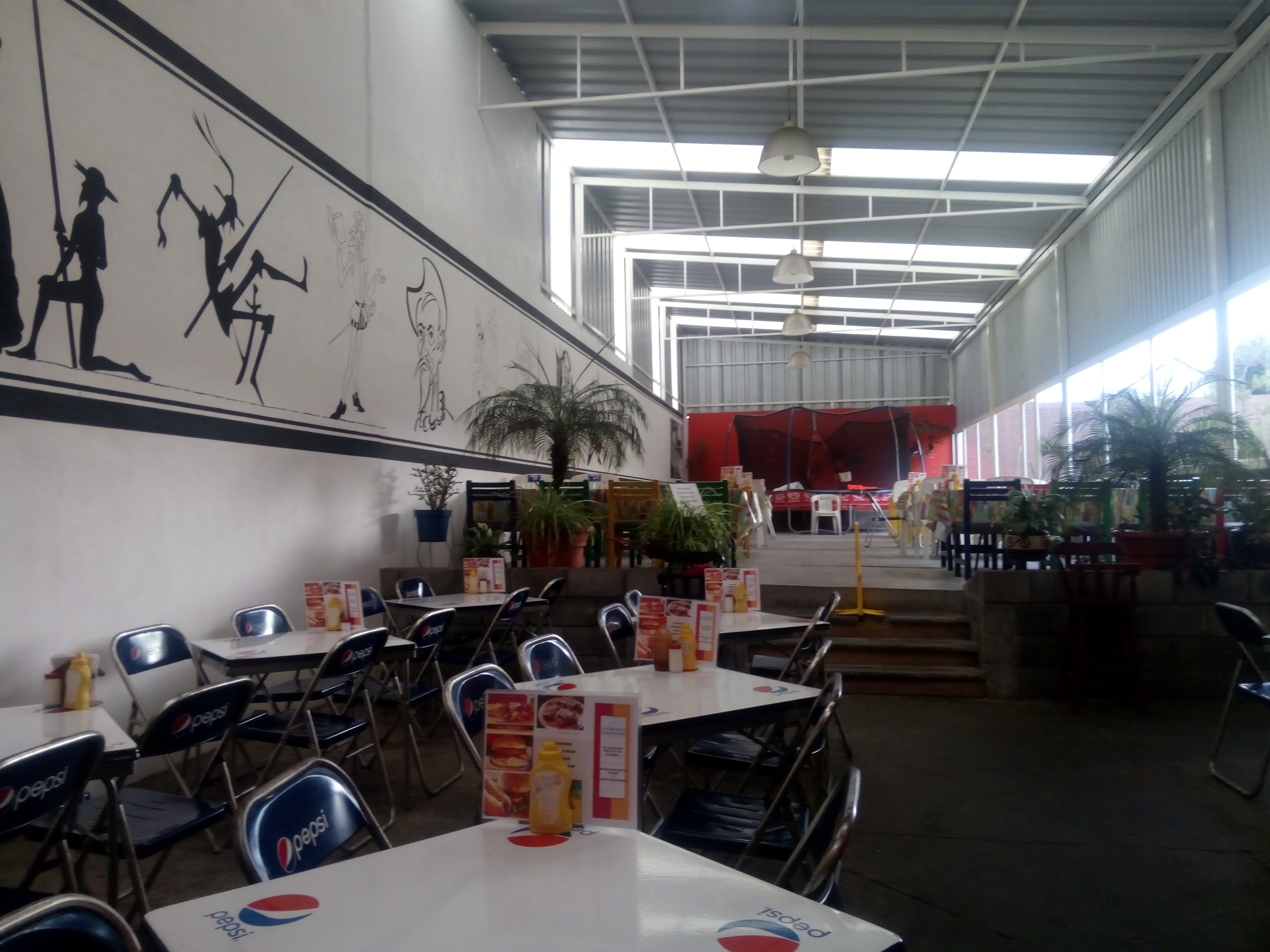 La Casa De La Hamburgesa image 4