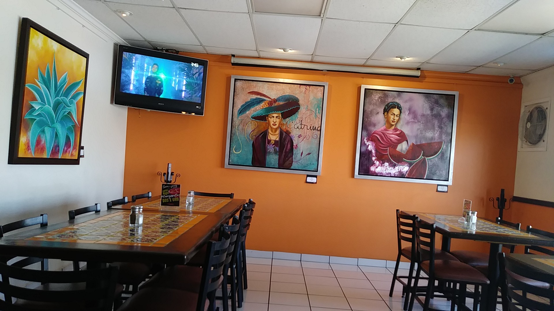 Chilakas Restaurant Bar Galeria image 1