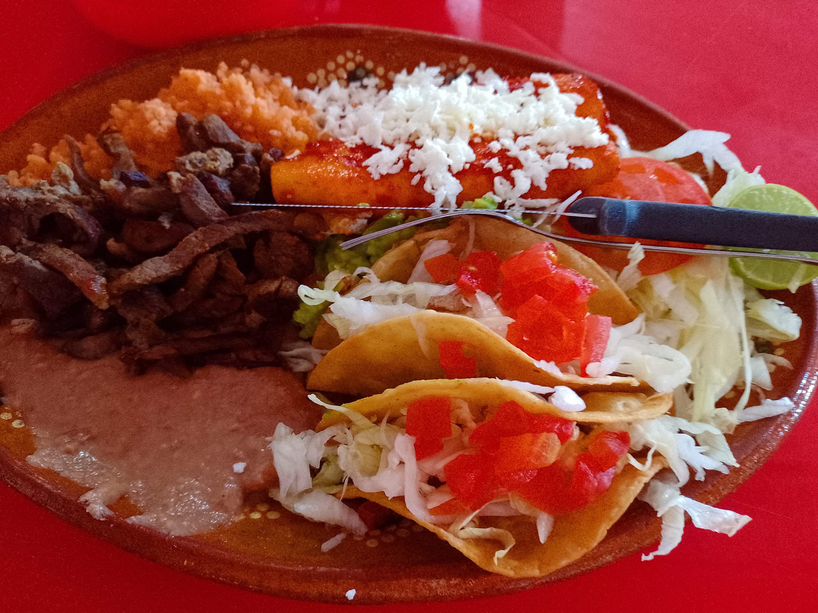 La Casa Grill Restaurant image 2