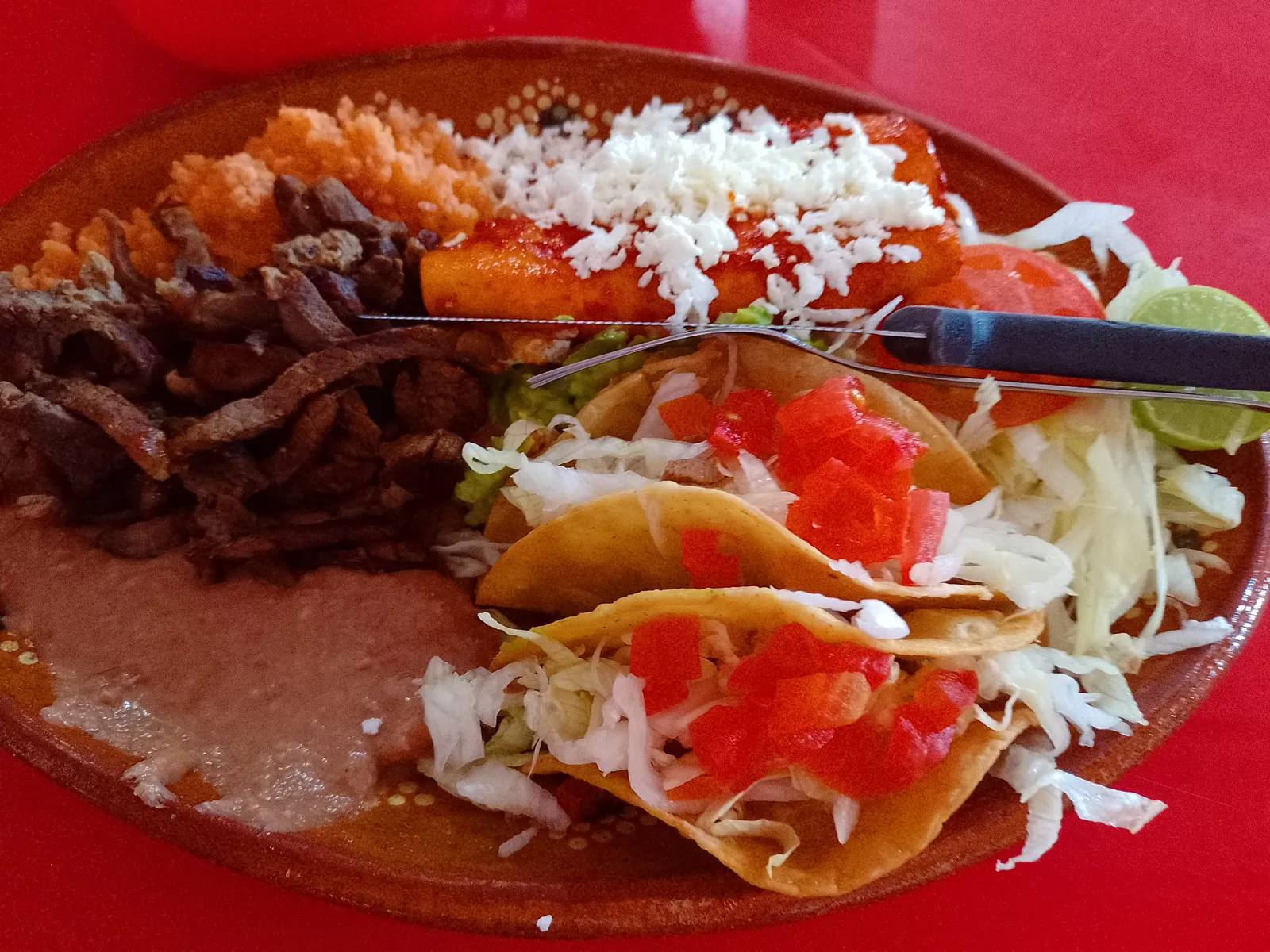 La Casa Grill Restaurant image 2