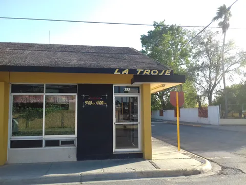 La Troje Restaurante image 1