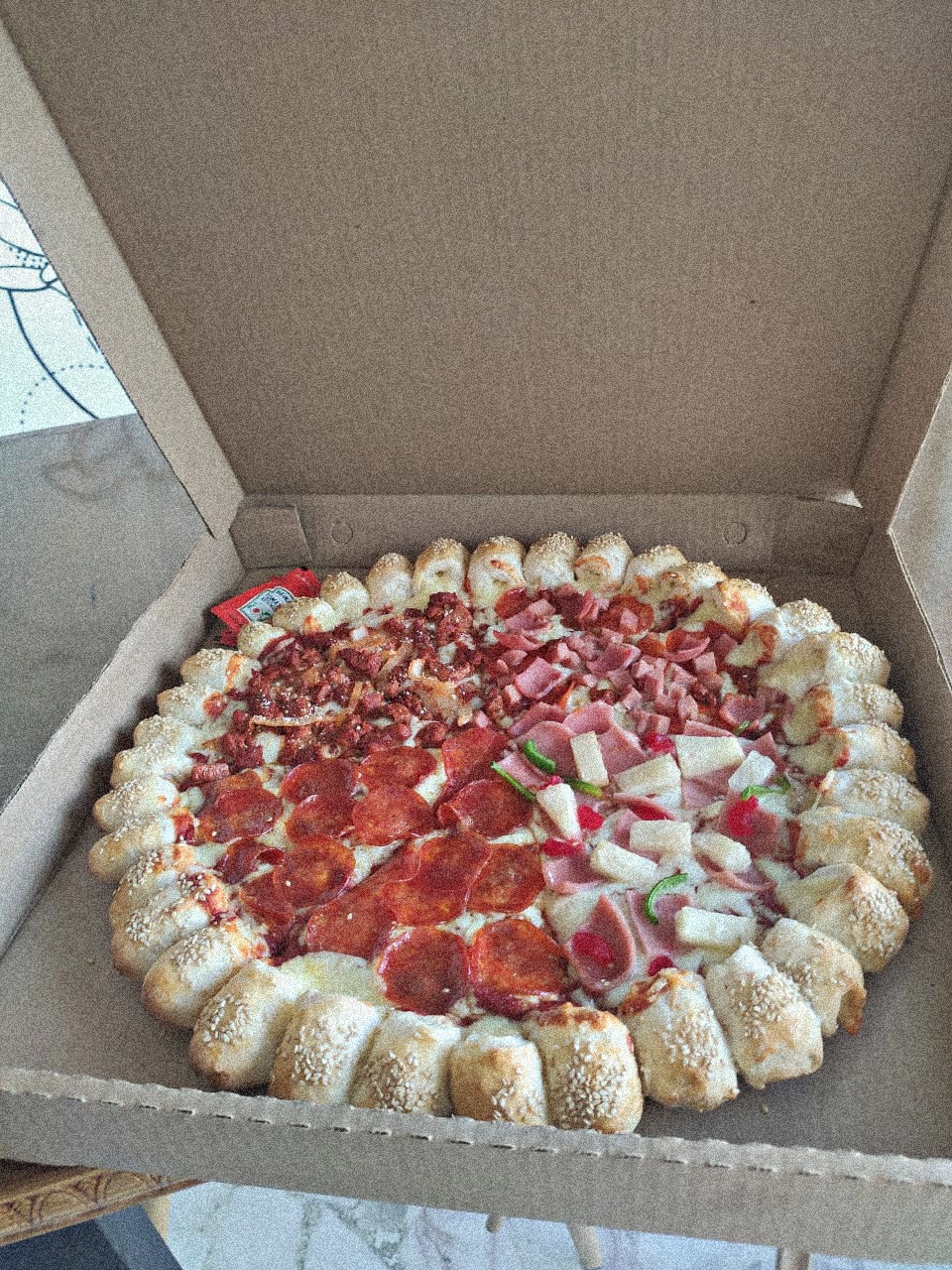 Alex's Pizza image 2