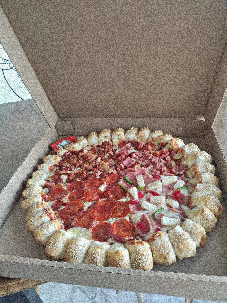 Alex's Pizza image 2