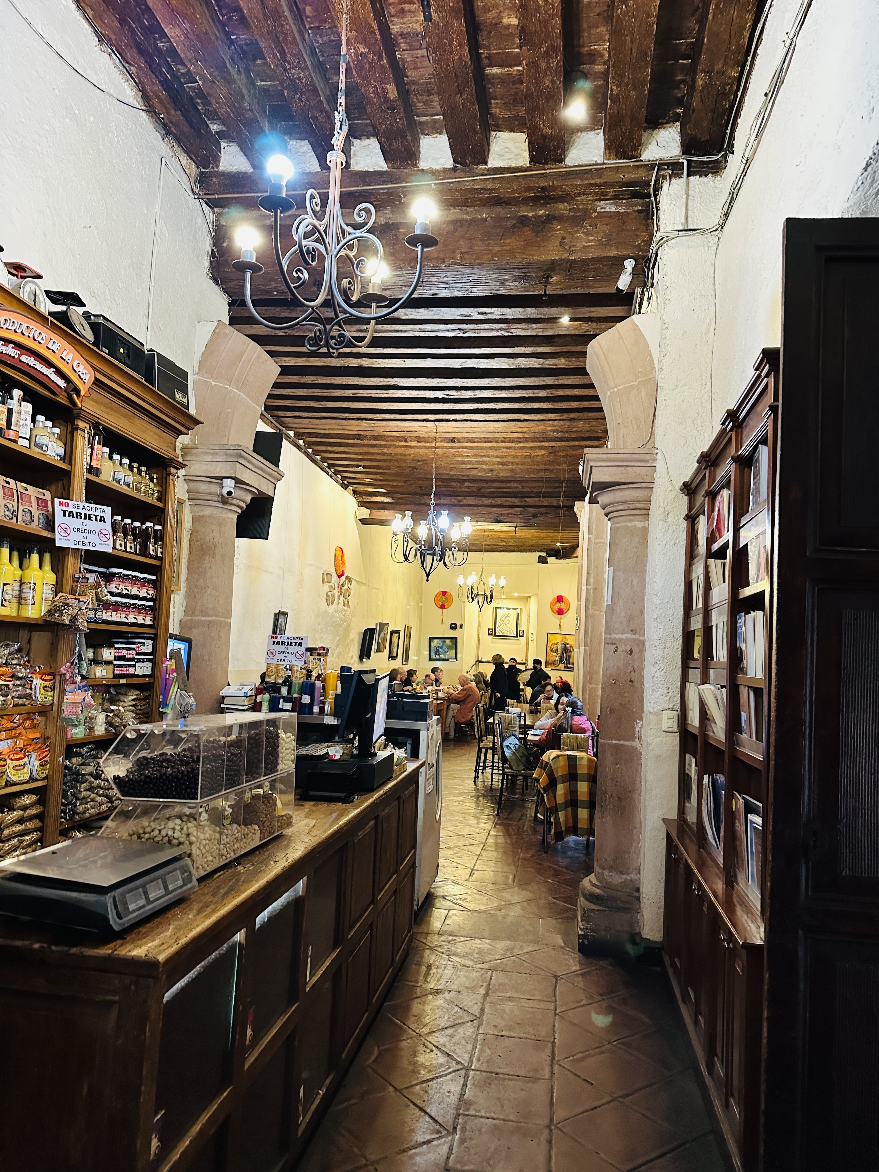 La Surtidora image 7