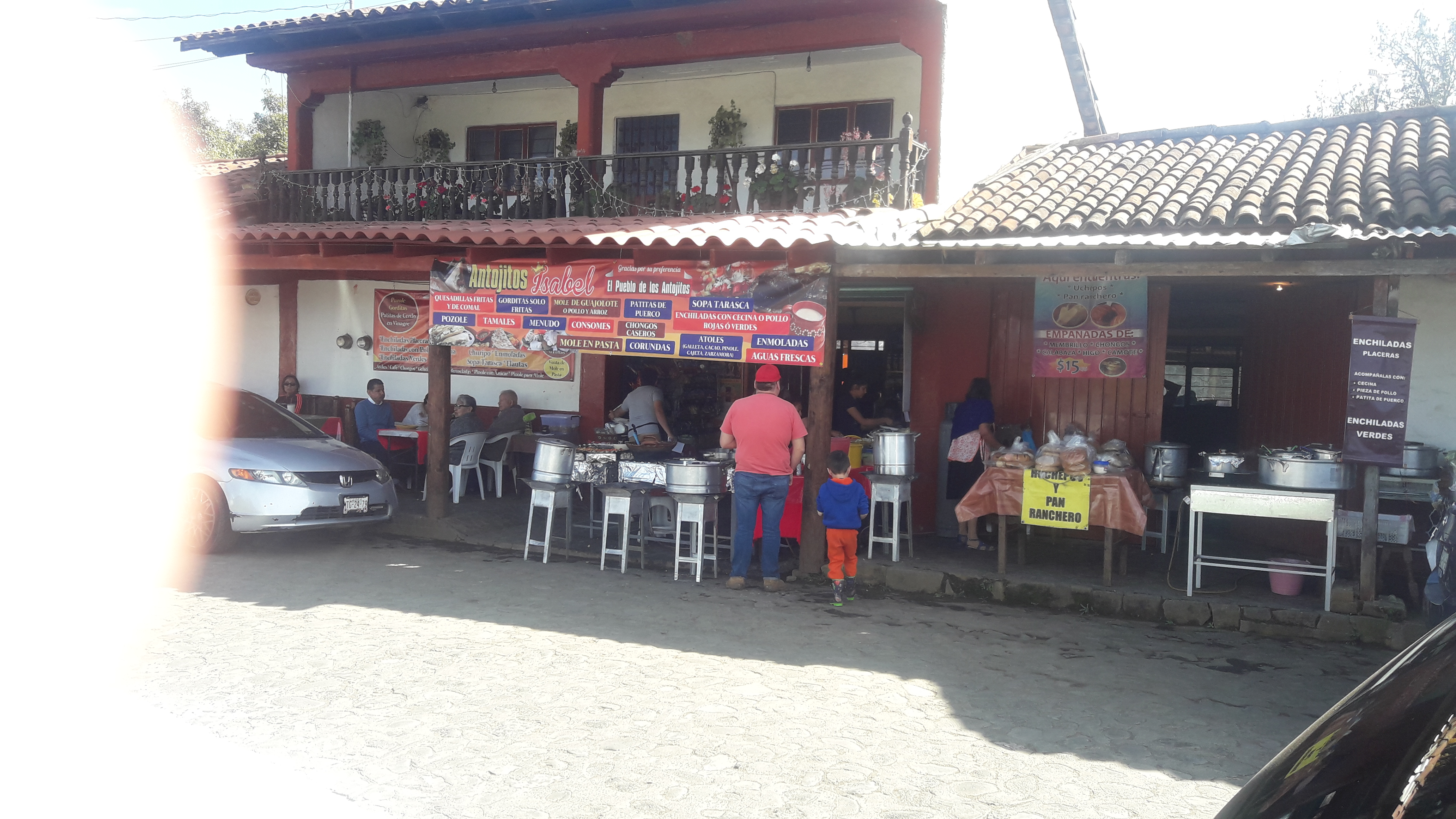 Antojitos Isabel tupataro image 2