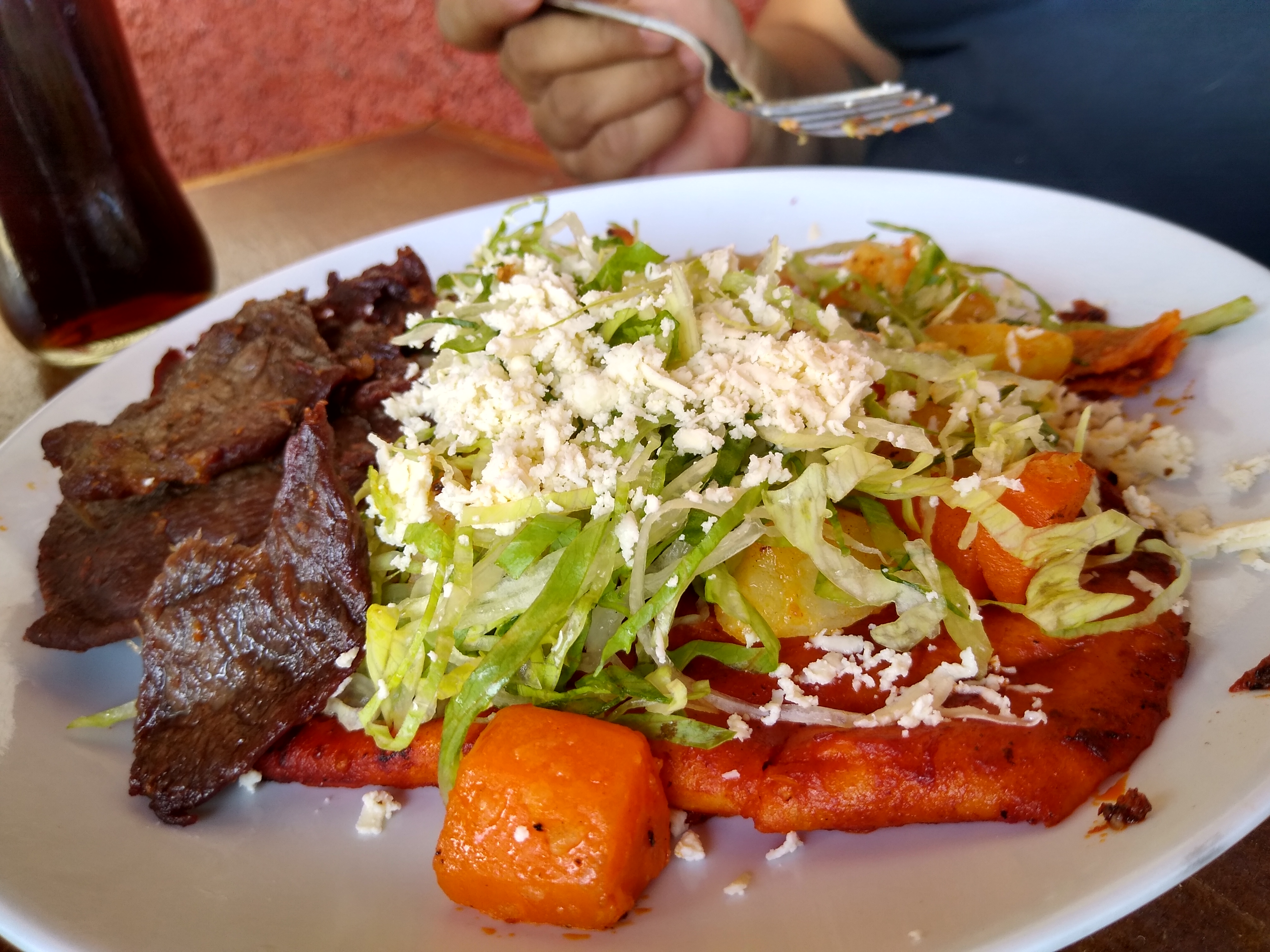 Antojitos Isabel tupataro image 8