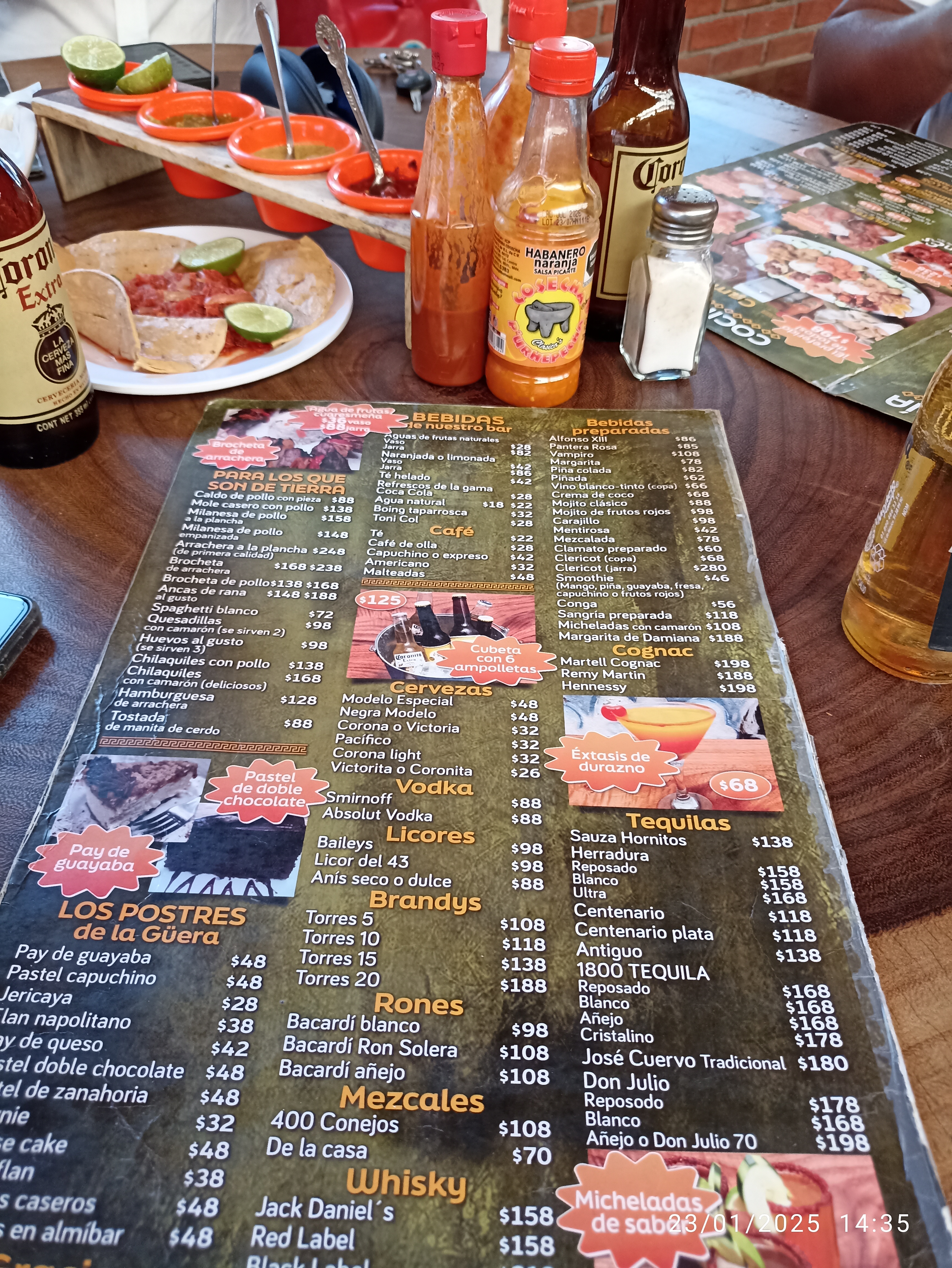 Mariscos La Güera Campestre image 5