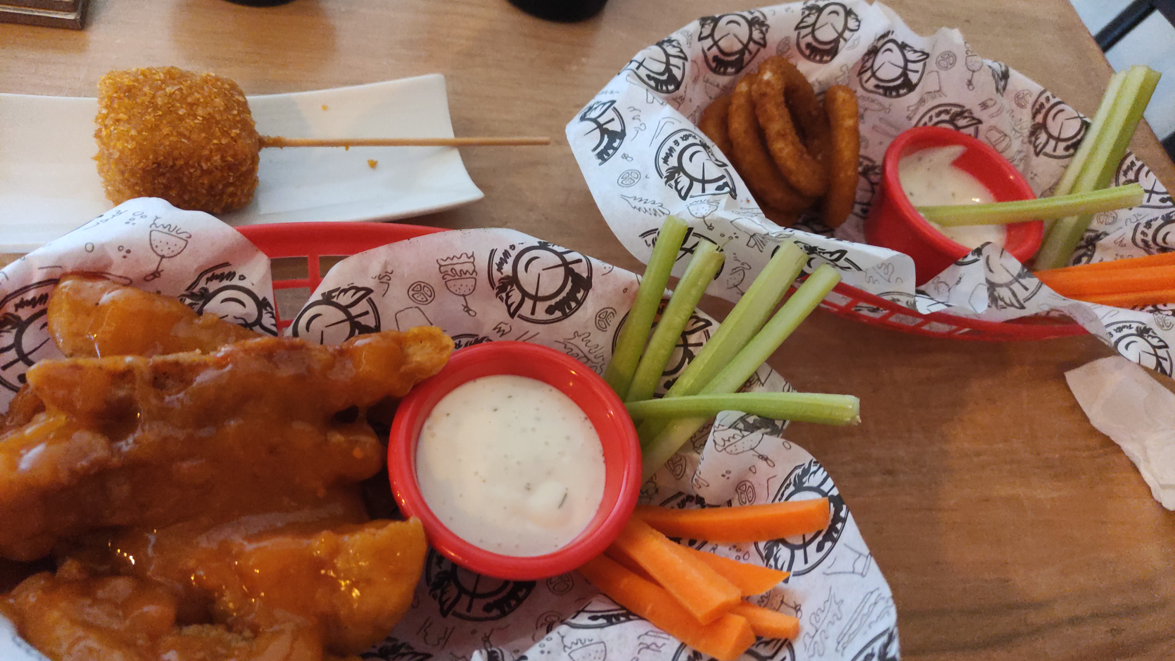 Yahiko Rolls & Wings image 10