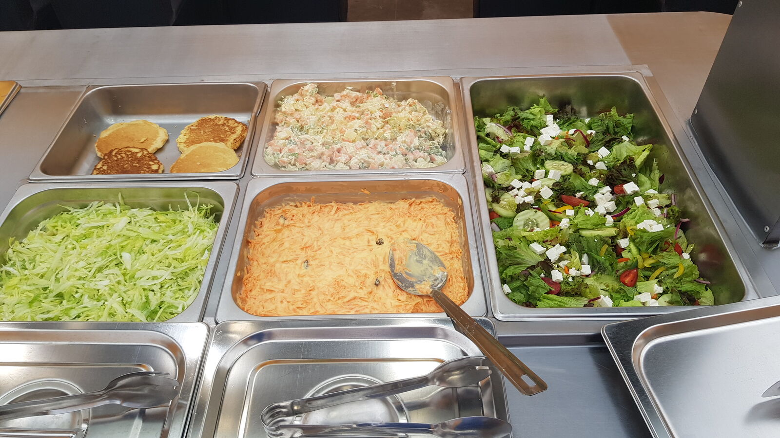 Sr. buffet image 3