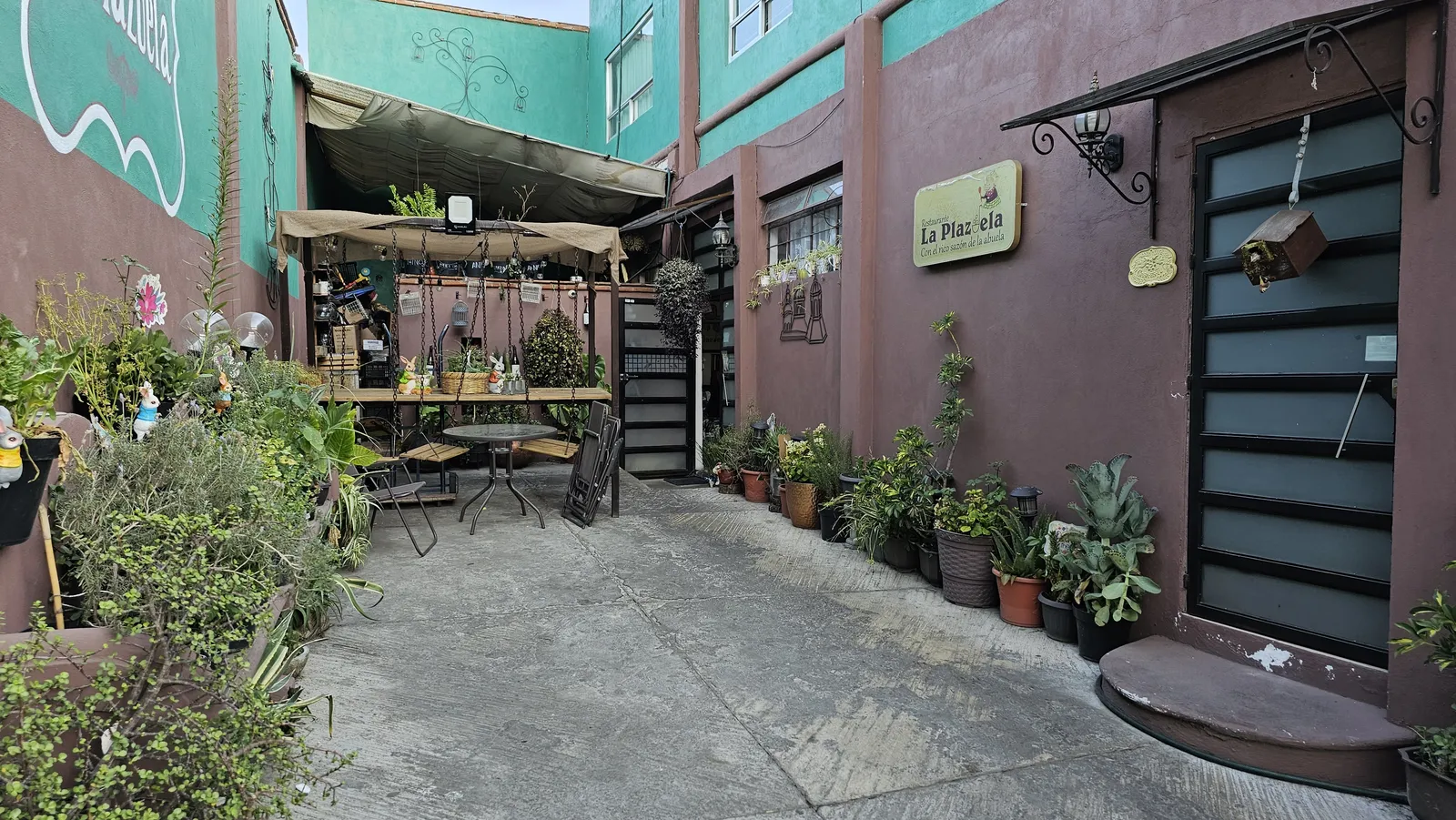 La Plazuela image 1