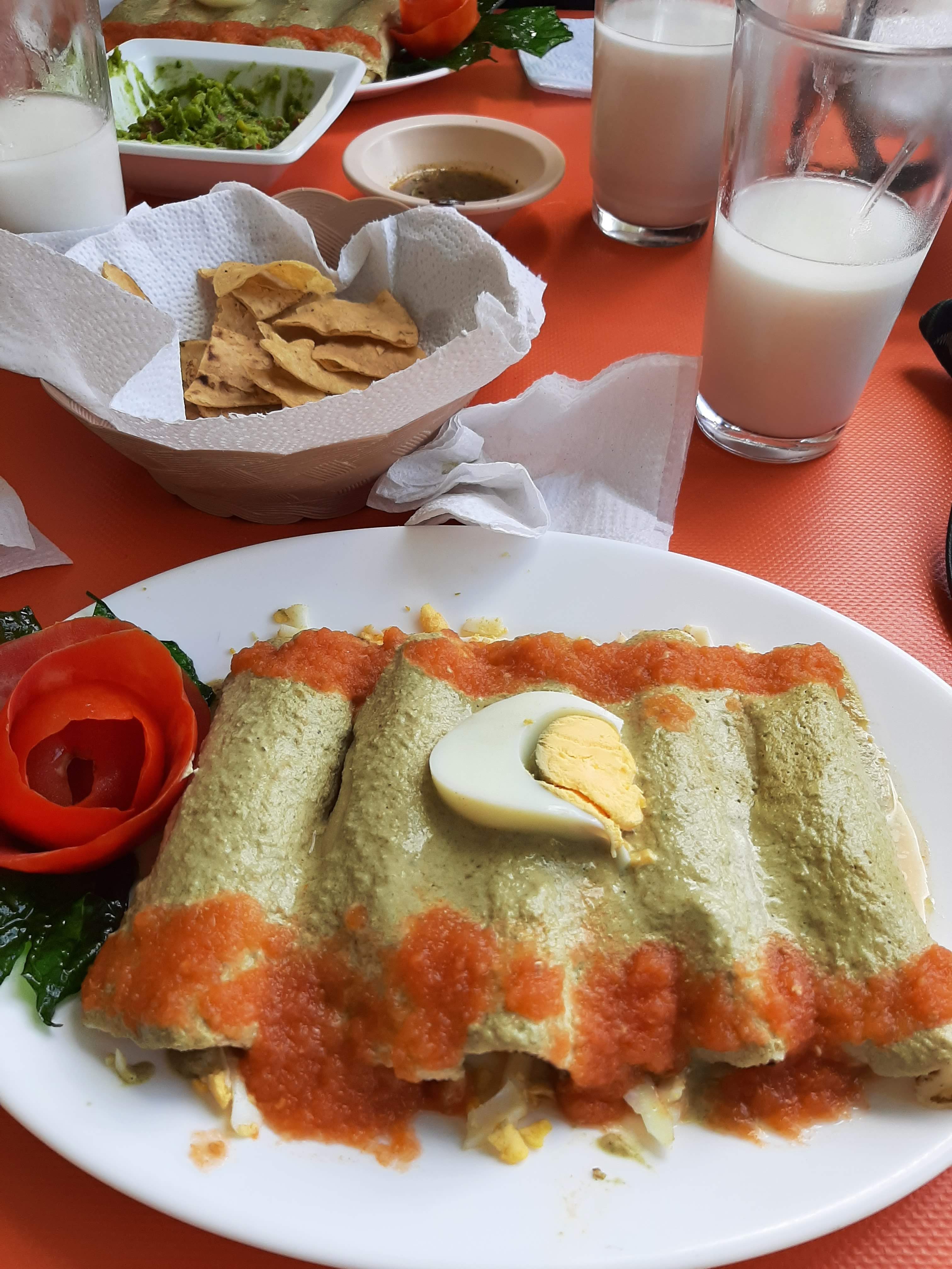 Restaurante cozom-Ha image 1