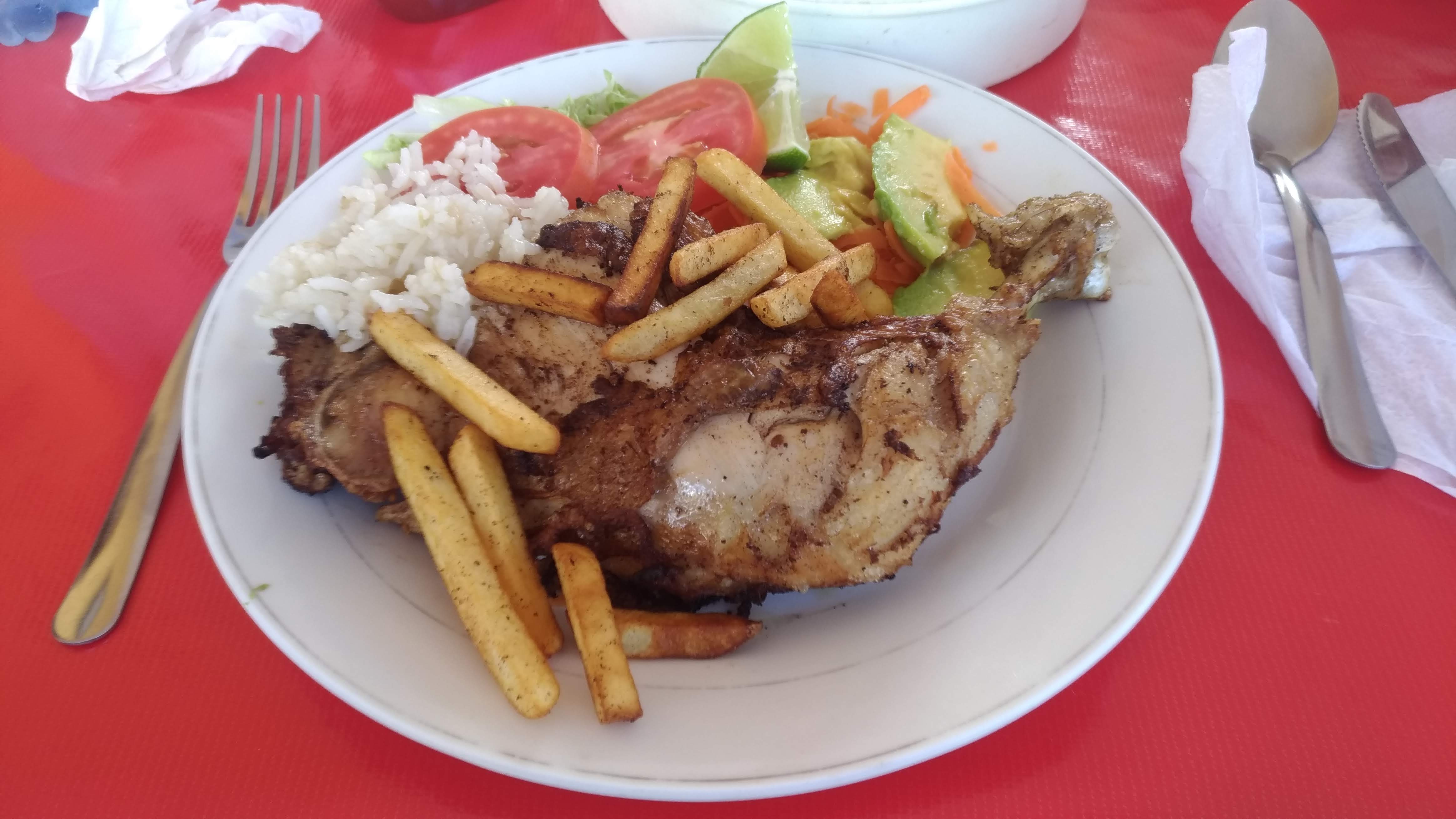 Los Portales Restaurante image 5