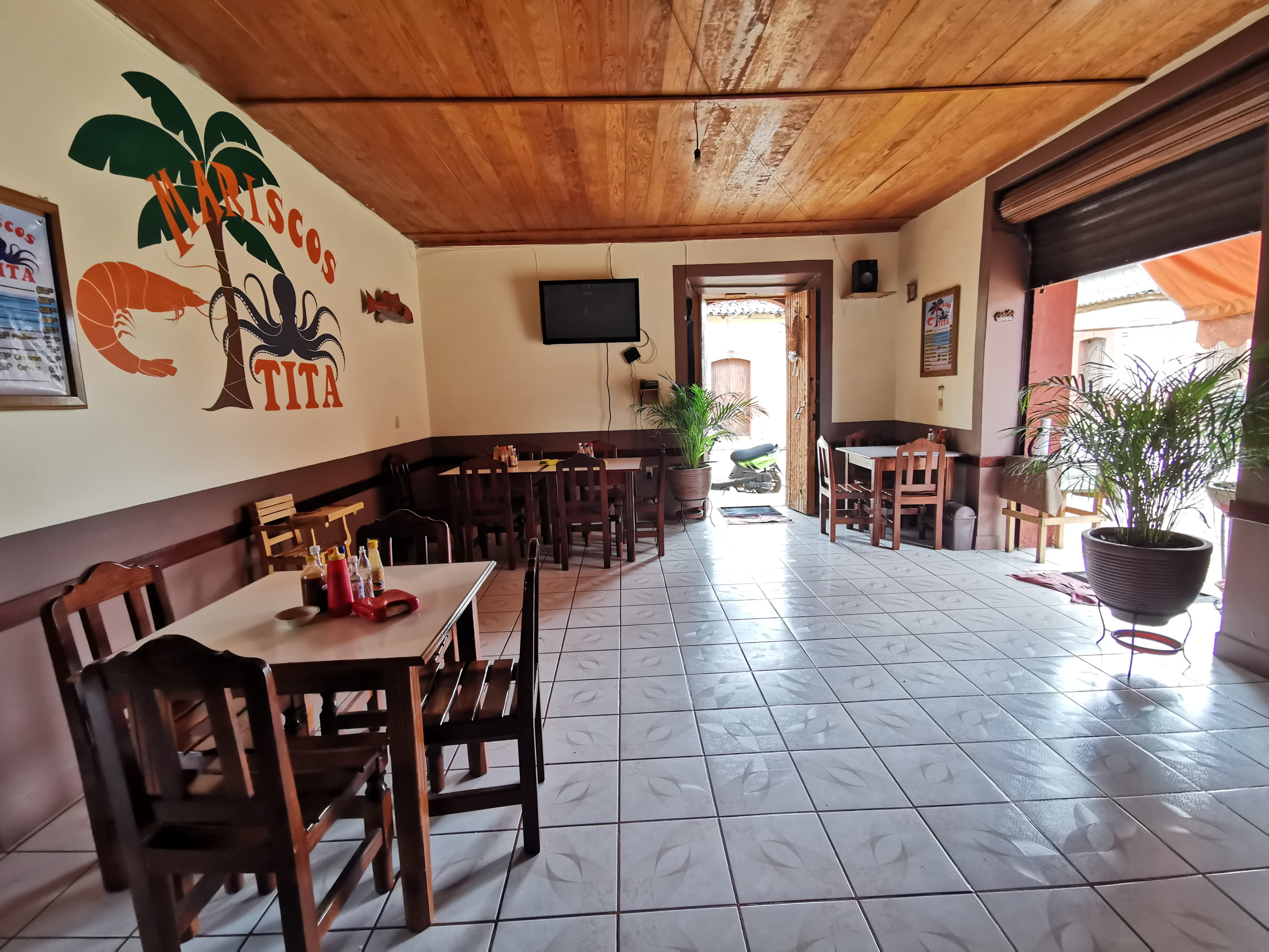 Mariscos Tita image 1