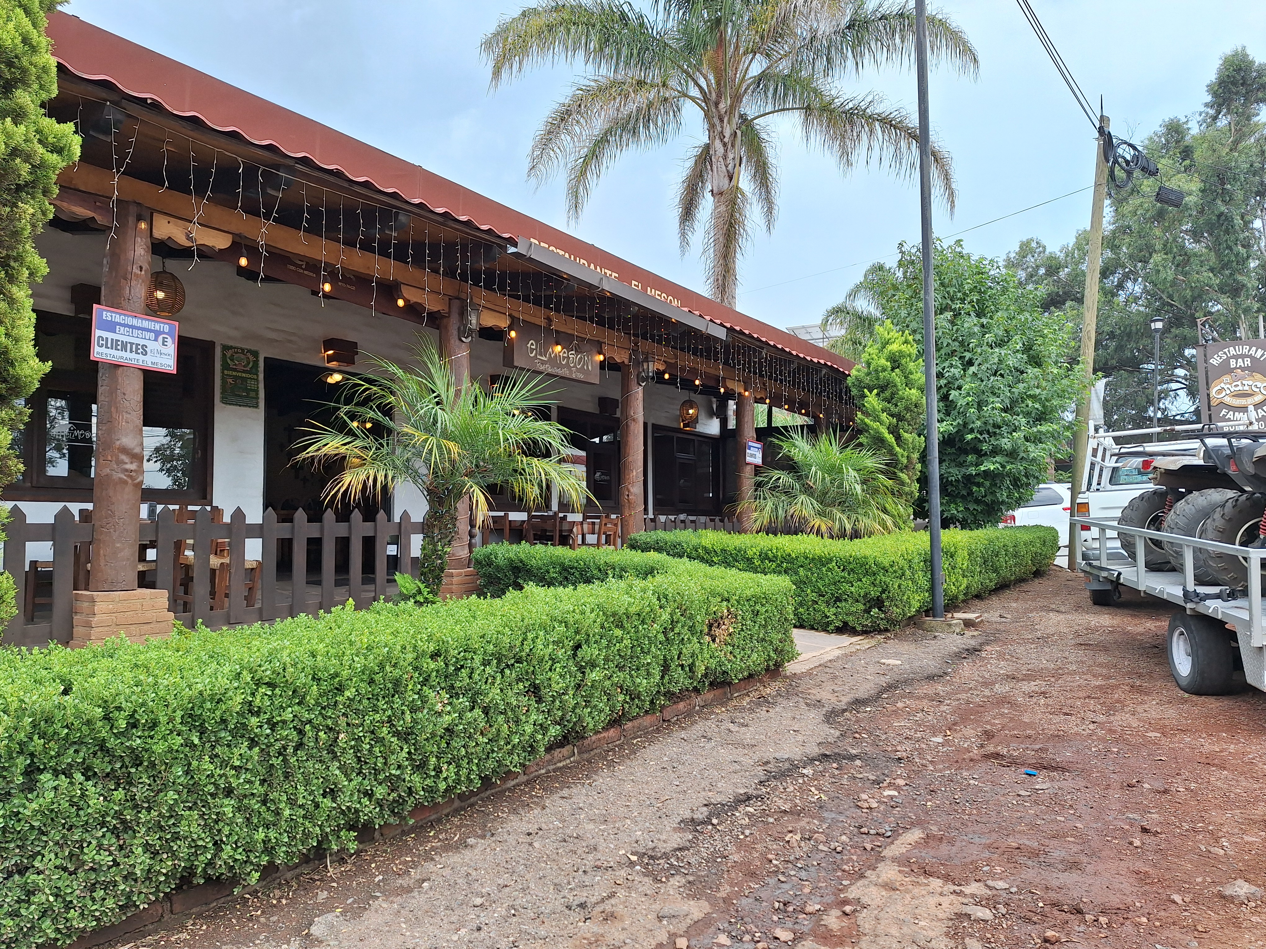 El Mesón Restaurant image 3