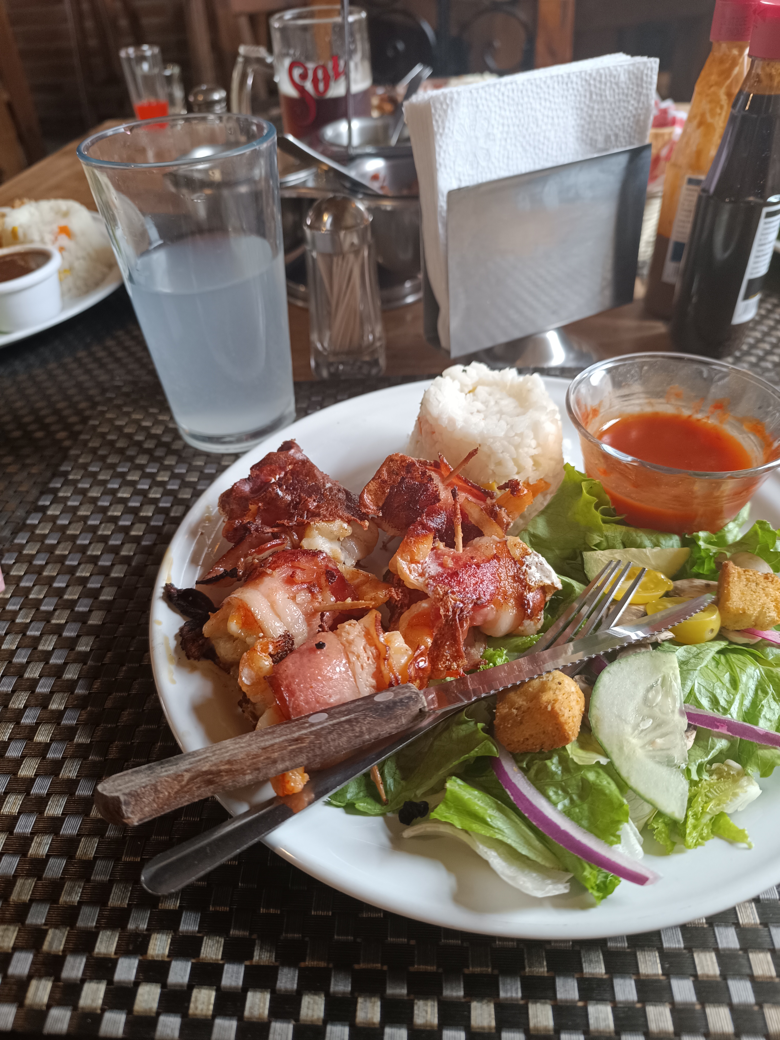 El Mesón Restaurant image 4