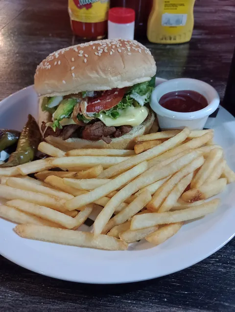 D&M Burgers Sucursal Temoaya image 1
