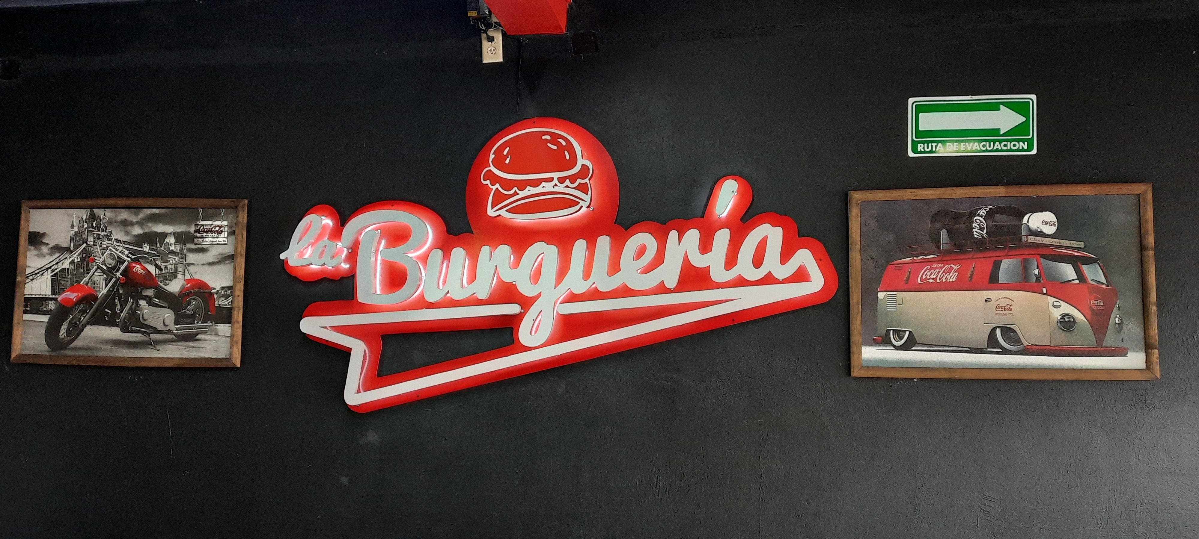 Hamburguesas y más image 4