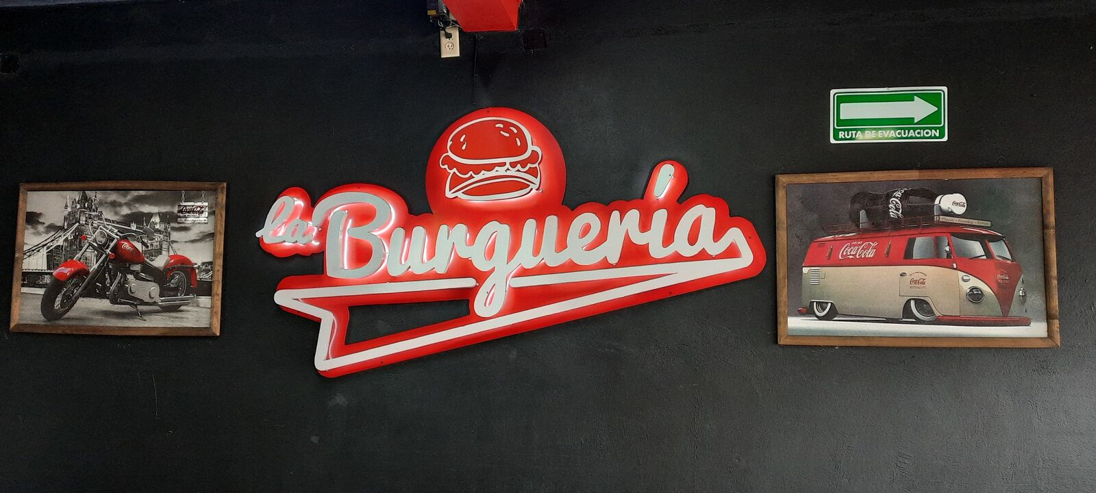 Hamburguesas y más image 4