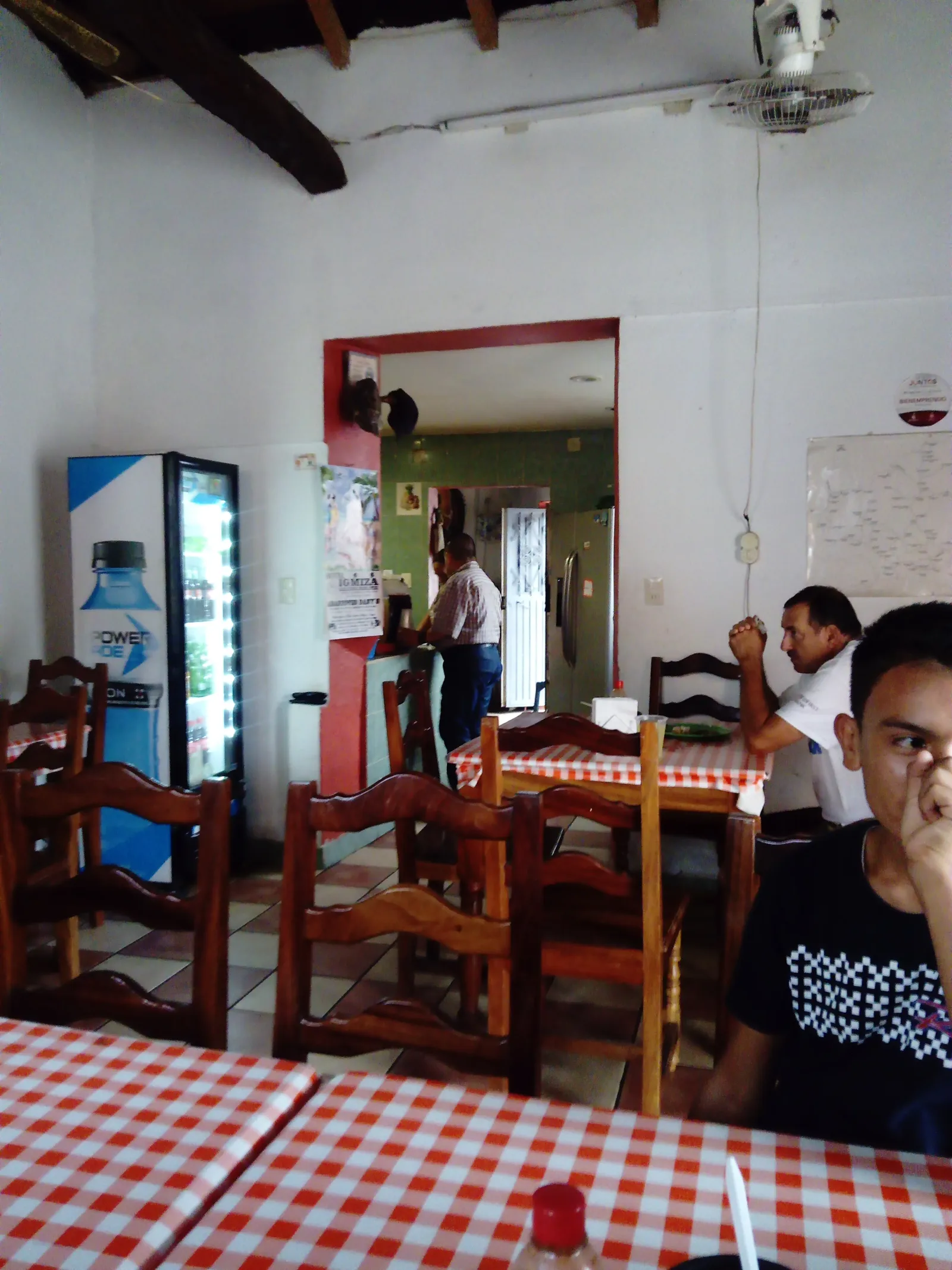 Cenaduria La Mora image 9