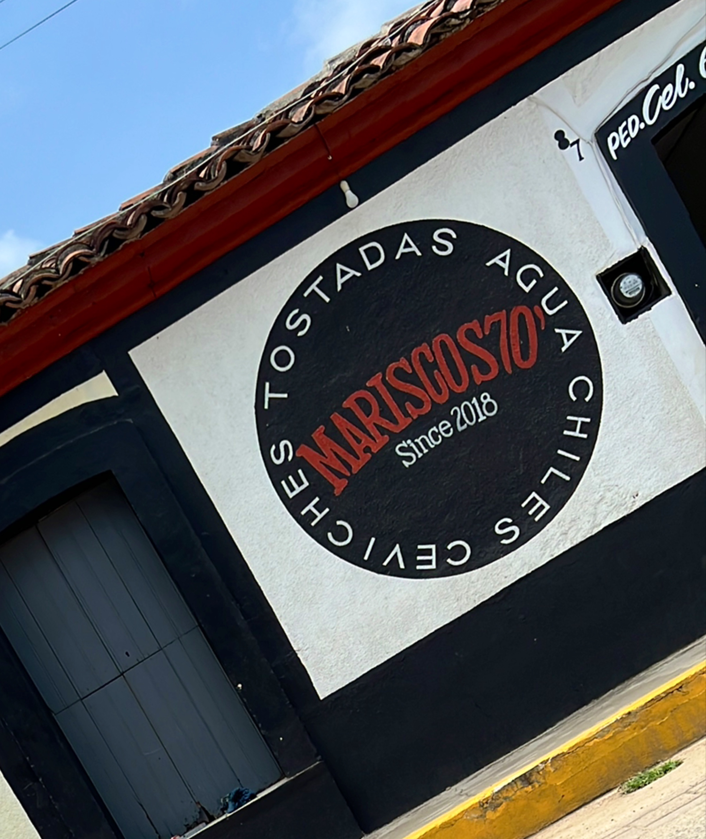 Mariscos 70 image 3