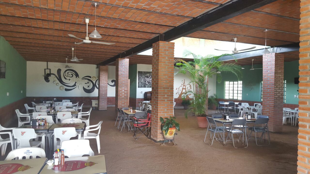 HuaTeQues Bar. image 1