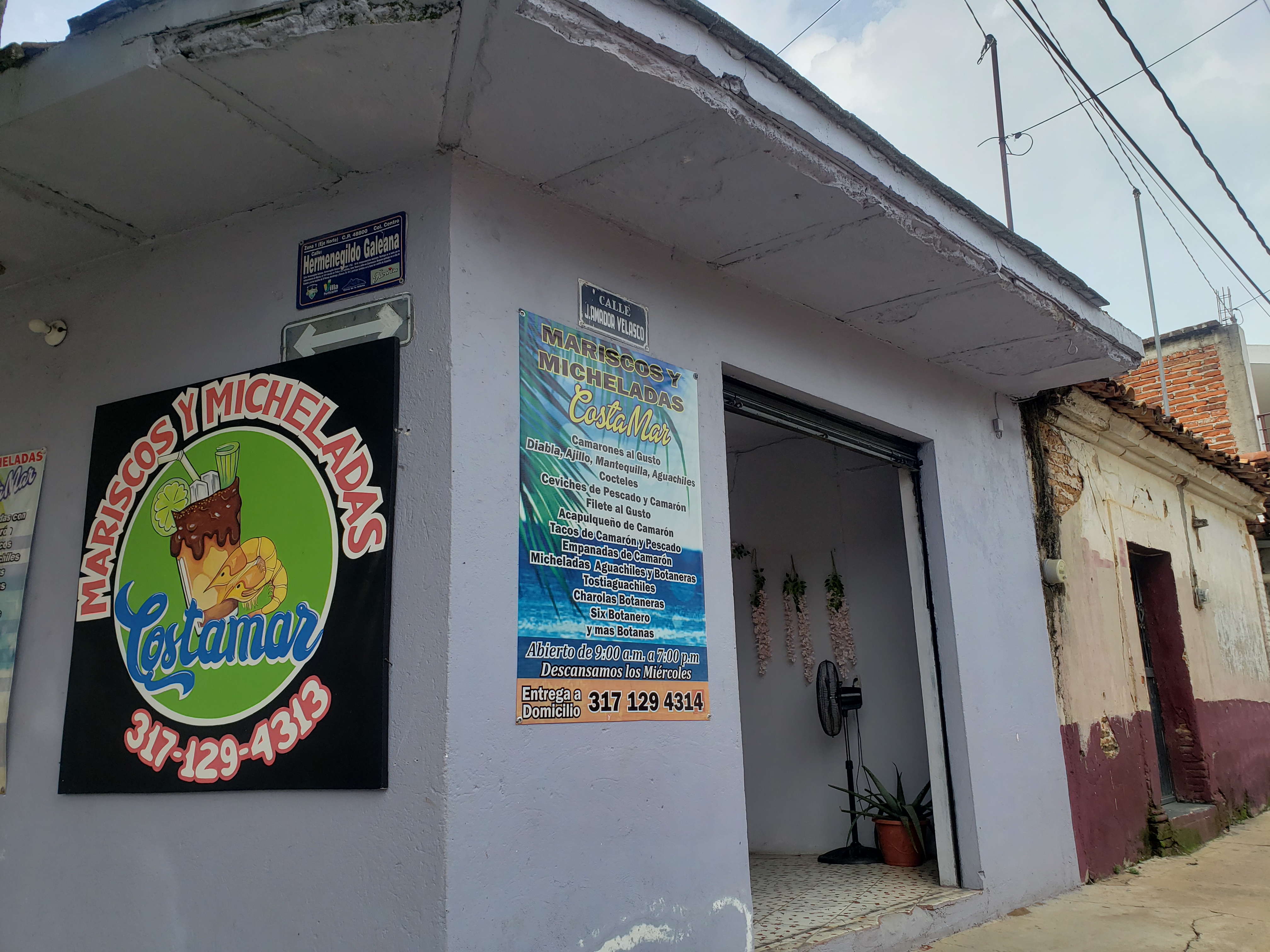 Mariscos y Micheladas Costa Mar image 1