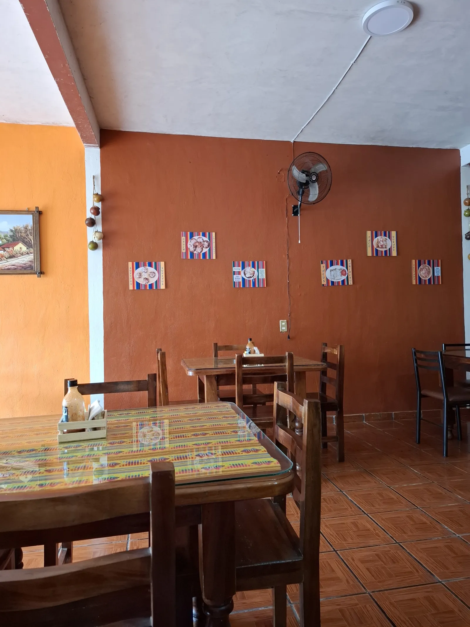 Cenaduria Chelina image 2