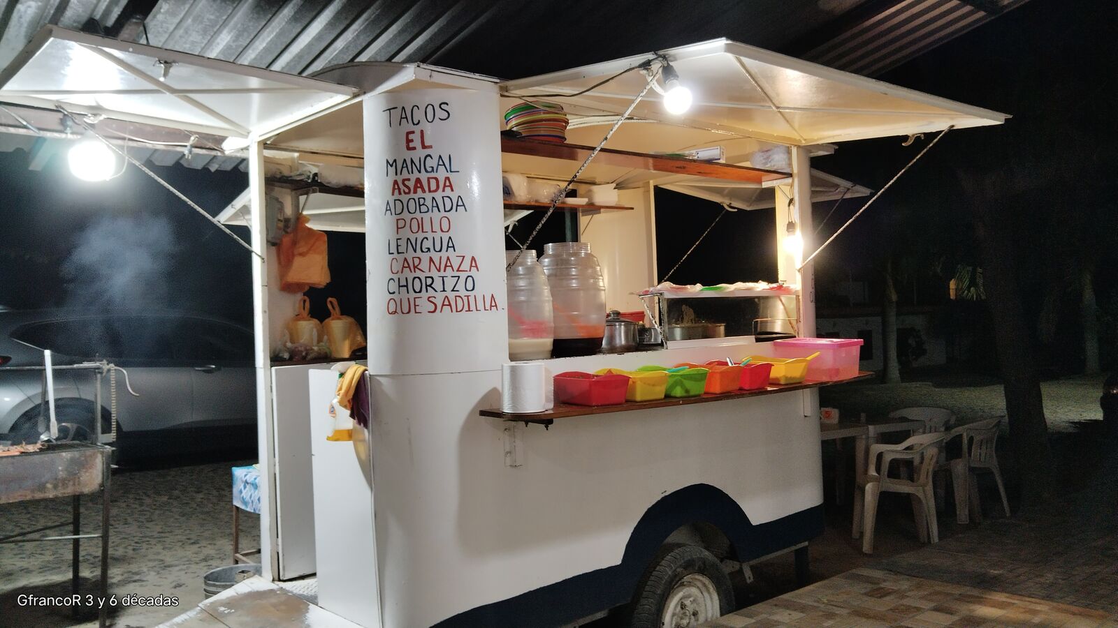 Tacos El Mangal image 3