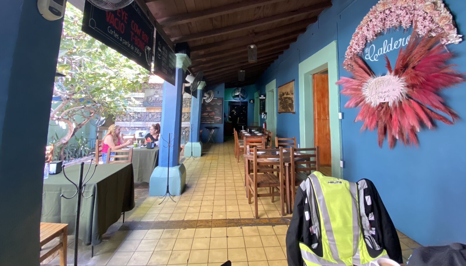El Caldero image 4