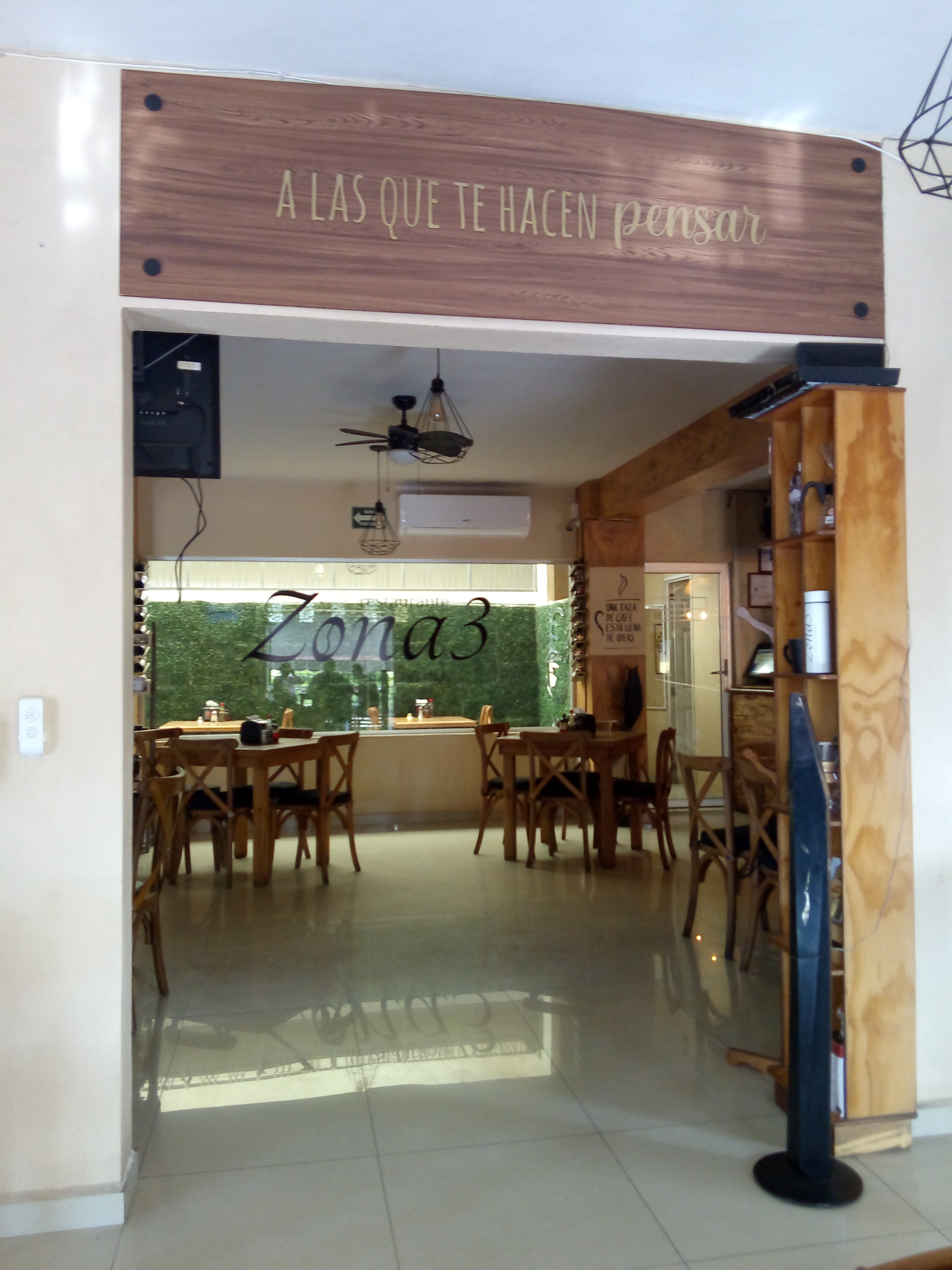 Restaurante Zona 3 image 10