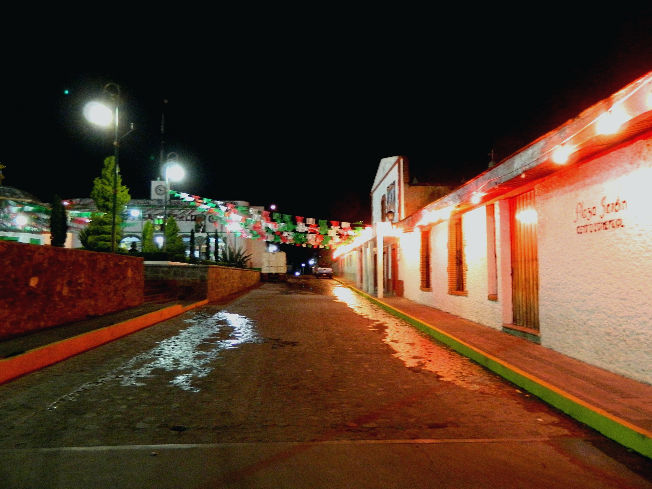 Plaza Jardín Le Gourmet image 7