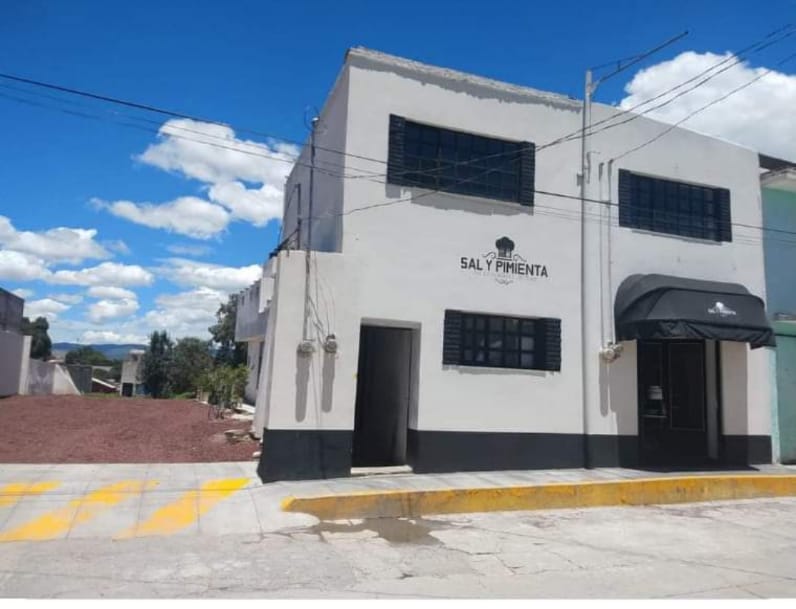 Restaurant & Bar Sal y Pimienta image 3