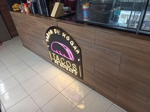 Tacos de guisado "Sabor de Hogar" image 4