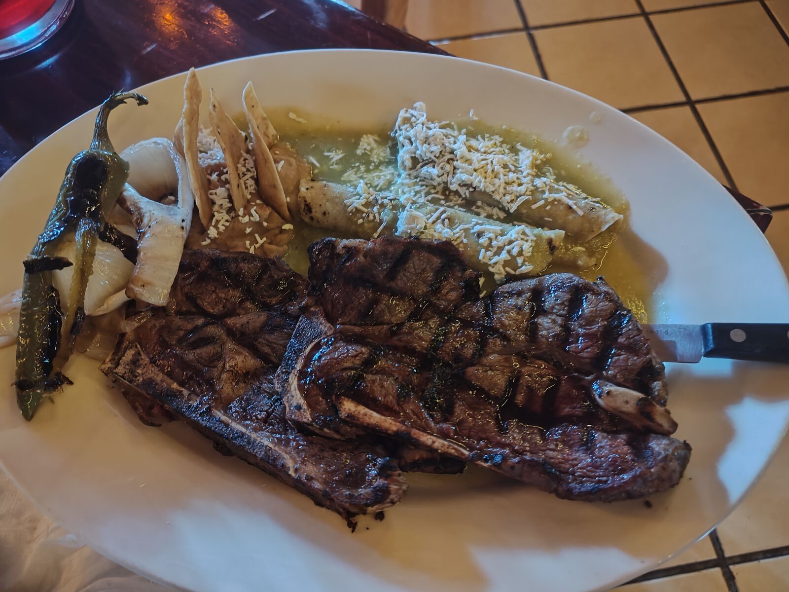El Vaquero image 2
