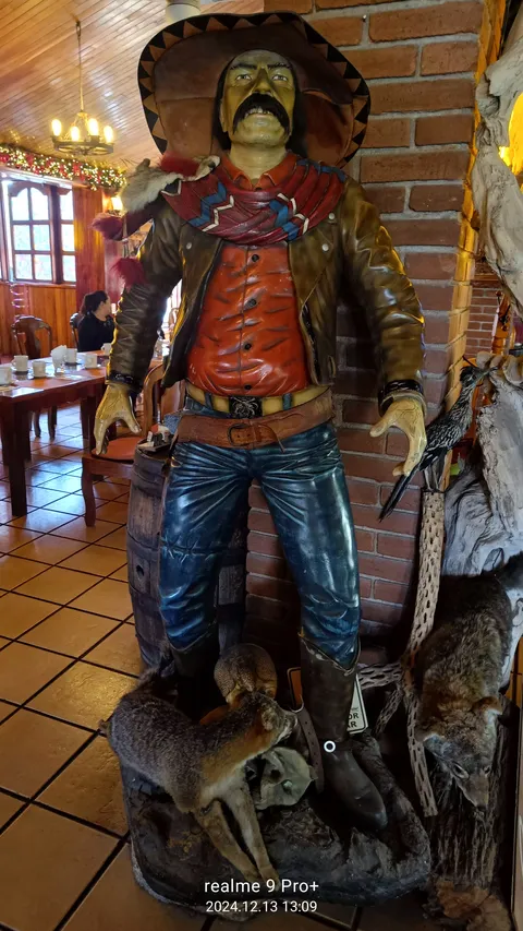 El Vaquero image 5